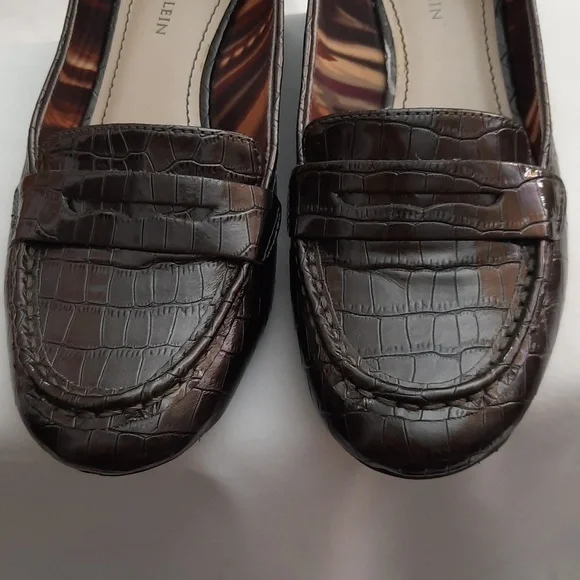 AK Anne Klein Women's Alligator Print Loafers Size 6M - Picture 4 of 11